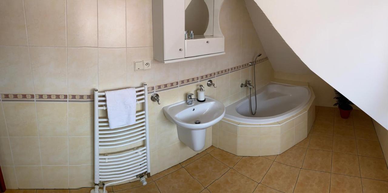 לוהקוביק Vila Bellevue מראה חיצוני תמונה